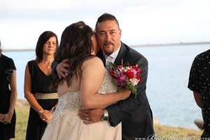 Sunset Wedding Foster's Point Hickam photos by Pasha www.BestHawaii.photos 20181229020